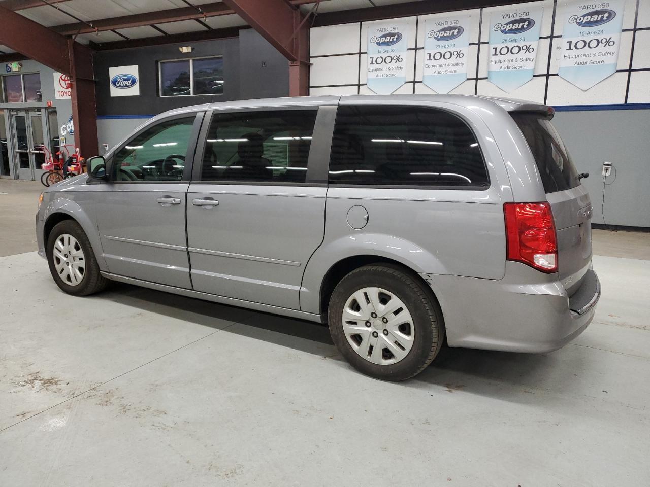 Автомобиль DODGE GRAND CARAVAN SE 2015 | GrandCar Автомобиль DODGE GRAND CARAVAN SE 2015 | GrandCar