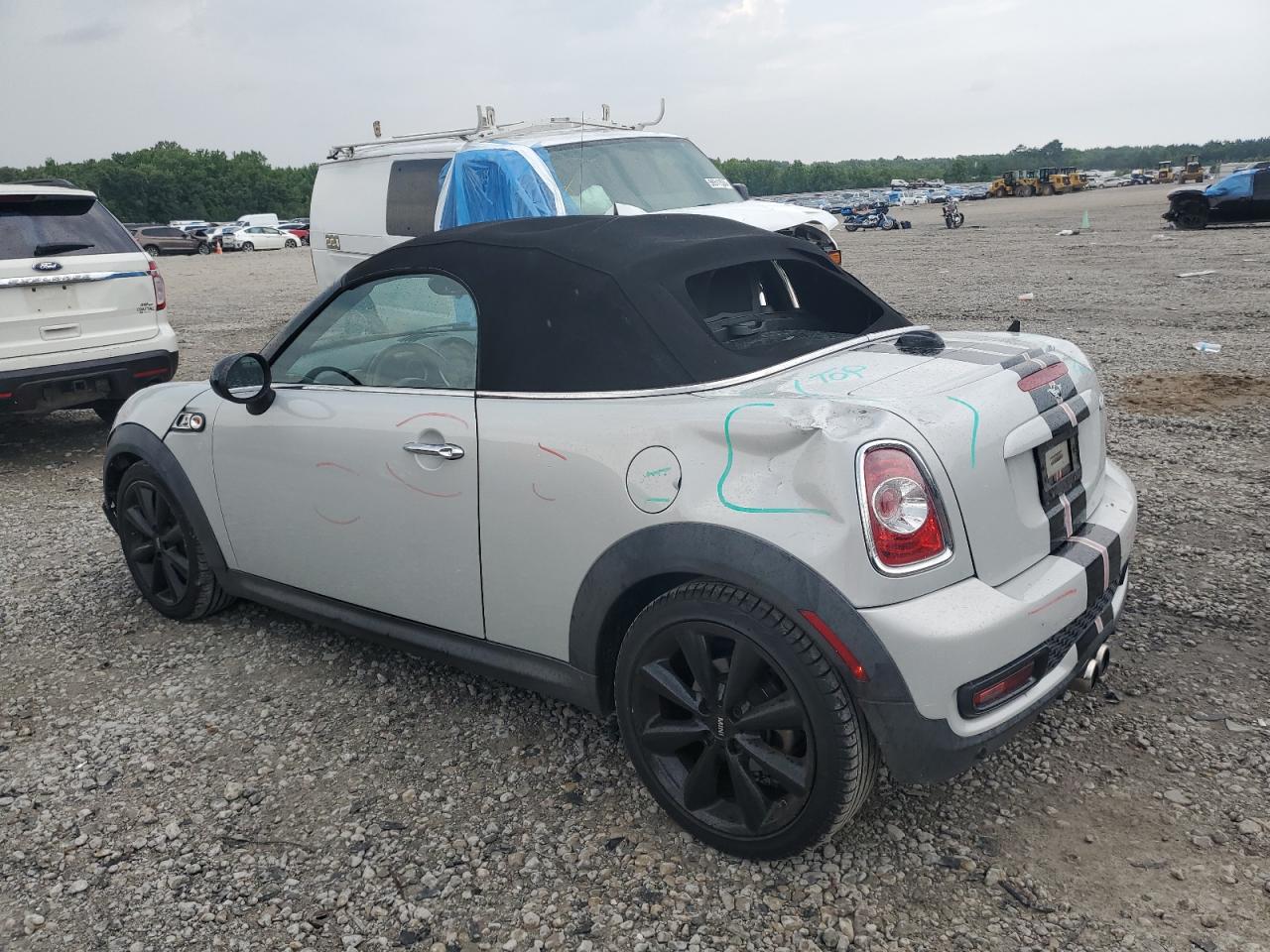 Автомобиль MINI COOPER ROADSTER S 2015 | GrandCar Автомобиль MINI COOPER ROADSTER S 2015 | GrandCar
