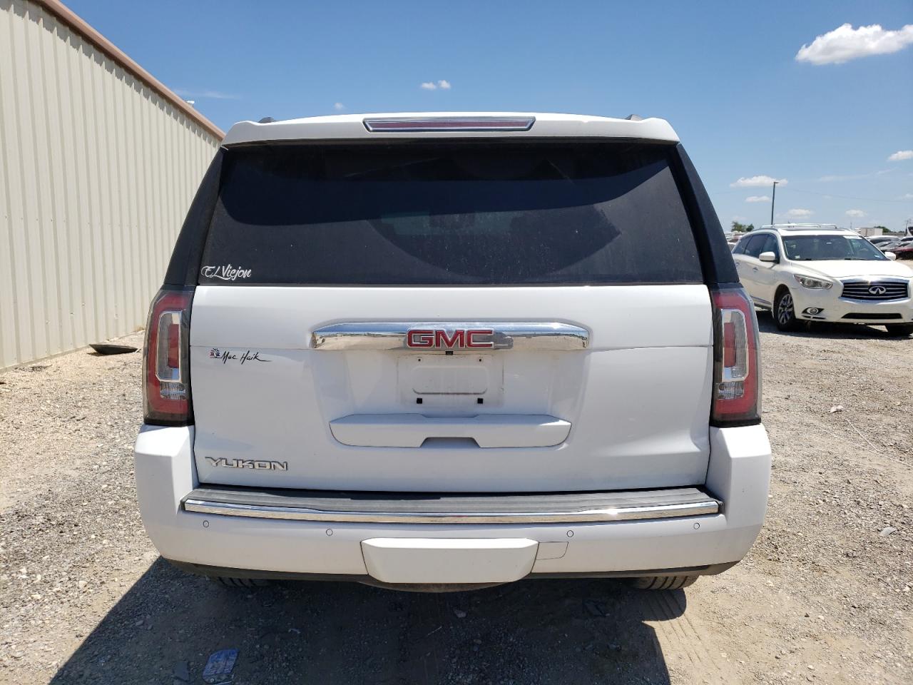 Автомобіль GMC YUKON DENALI 2019 | GrandCar Автомобіль GMC YUKON DENALI 2019 | GrandCar