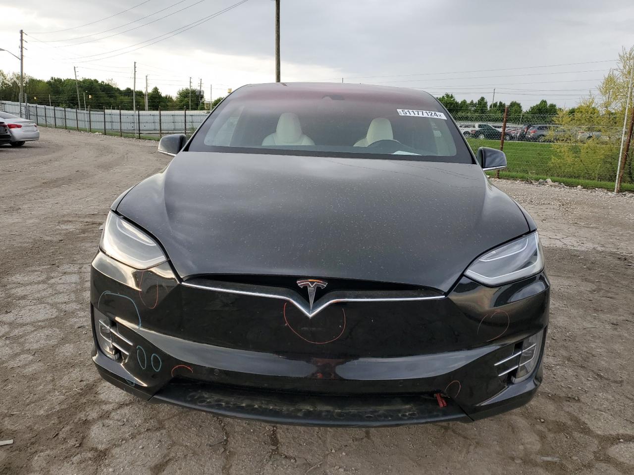 Автомобіль TESLA MODEL X 2016 | GrandCar Автомобіль TESLA MODEL X 2016 | GrandCar