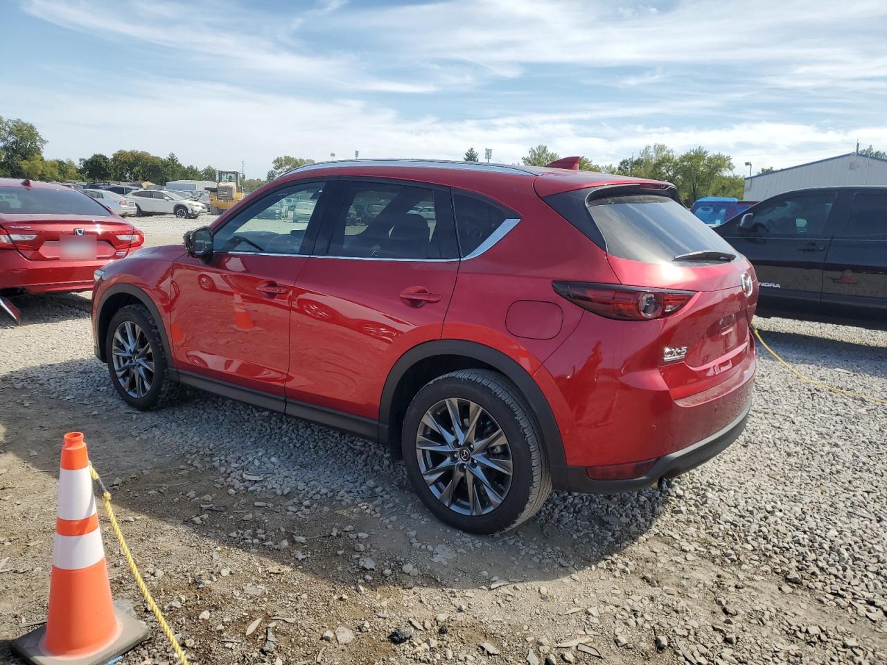 Автомобиль MAZDA CX-5 SIGNATURE 2021 | GrandCar Автомобиль MAZDA CX-5 SIGNATURE 2021 | GrandCar