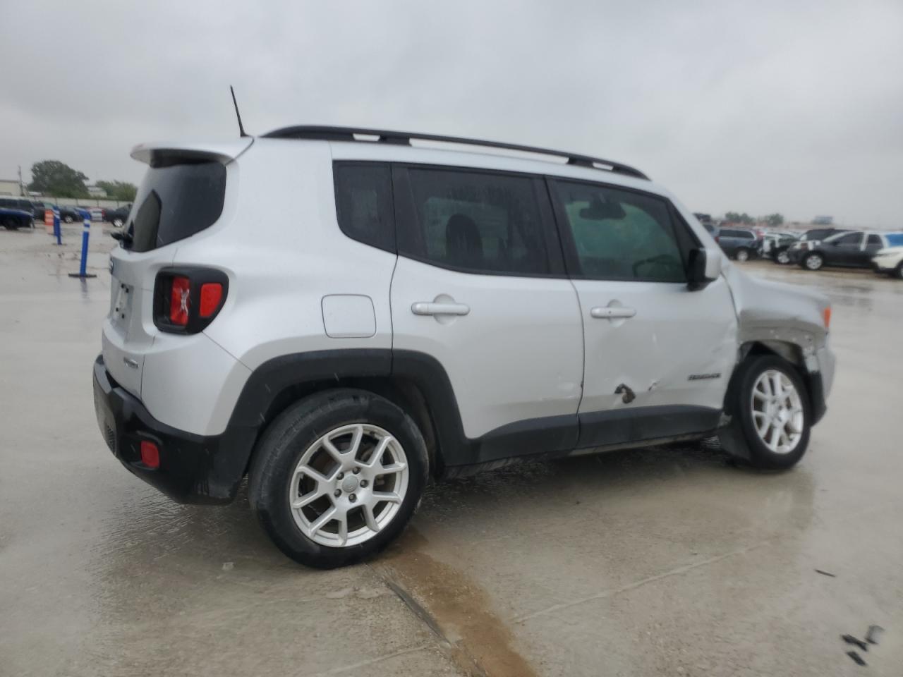 Автомобіль JEEP RENEGADE LATITUDE 2019 | GrandCar Автомобіль JEEP RENEGADE LATITUDE 2019 | GrandCar