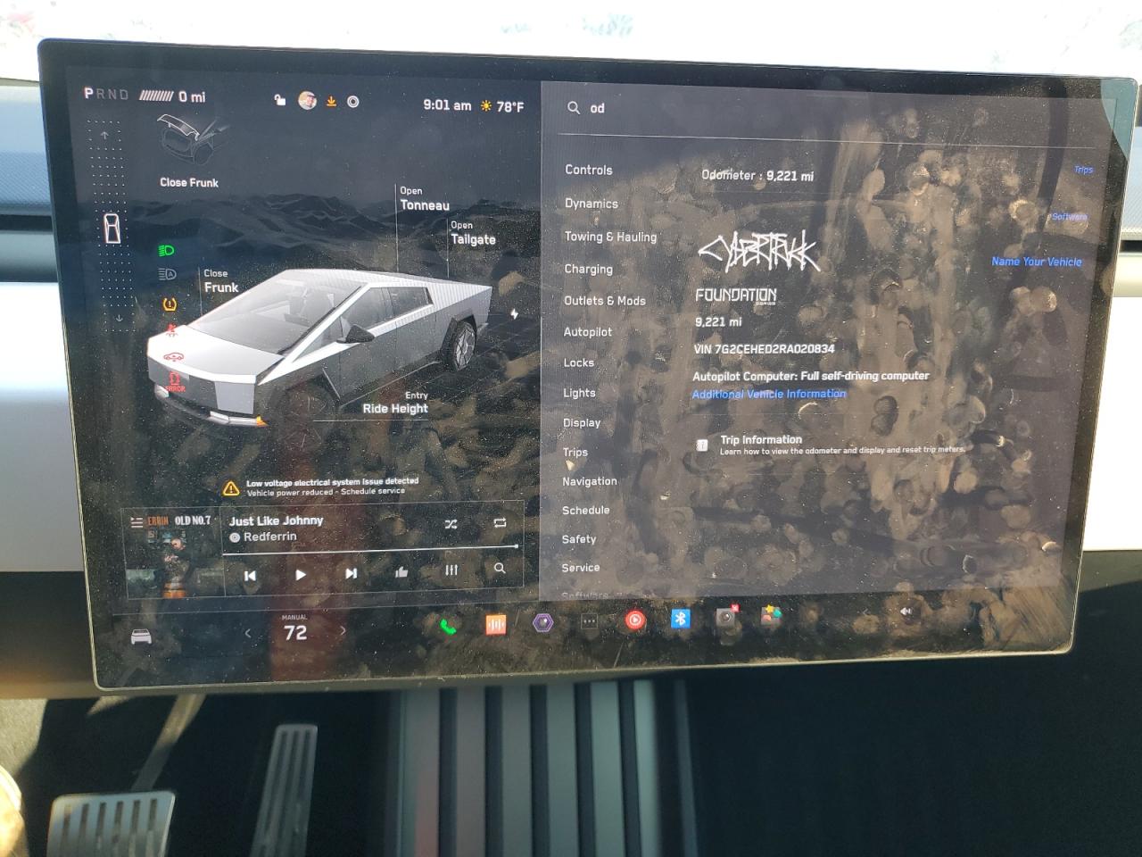 Автомобиль TESLA CYBERTRUCK 2024 | GrandCar Автомобиль TESLA CYBERTRUCK 2024 | GrandCar