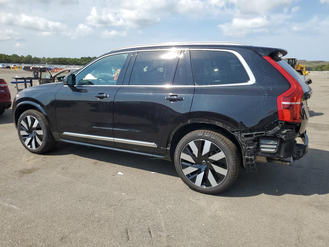 Автомобиль VOLVO XC90 T6 INSCRIPTION 2021 | GrandCar Автомобиль VOLVO XC90 T6 INSCRIPTION 2021 | GrandCar