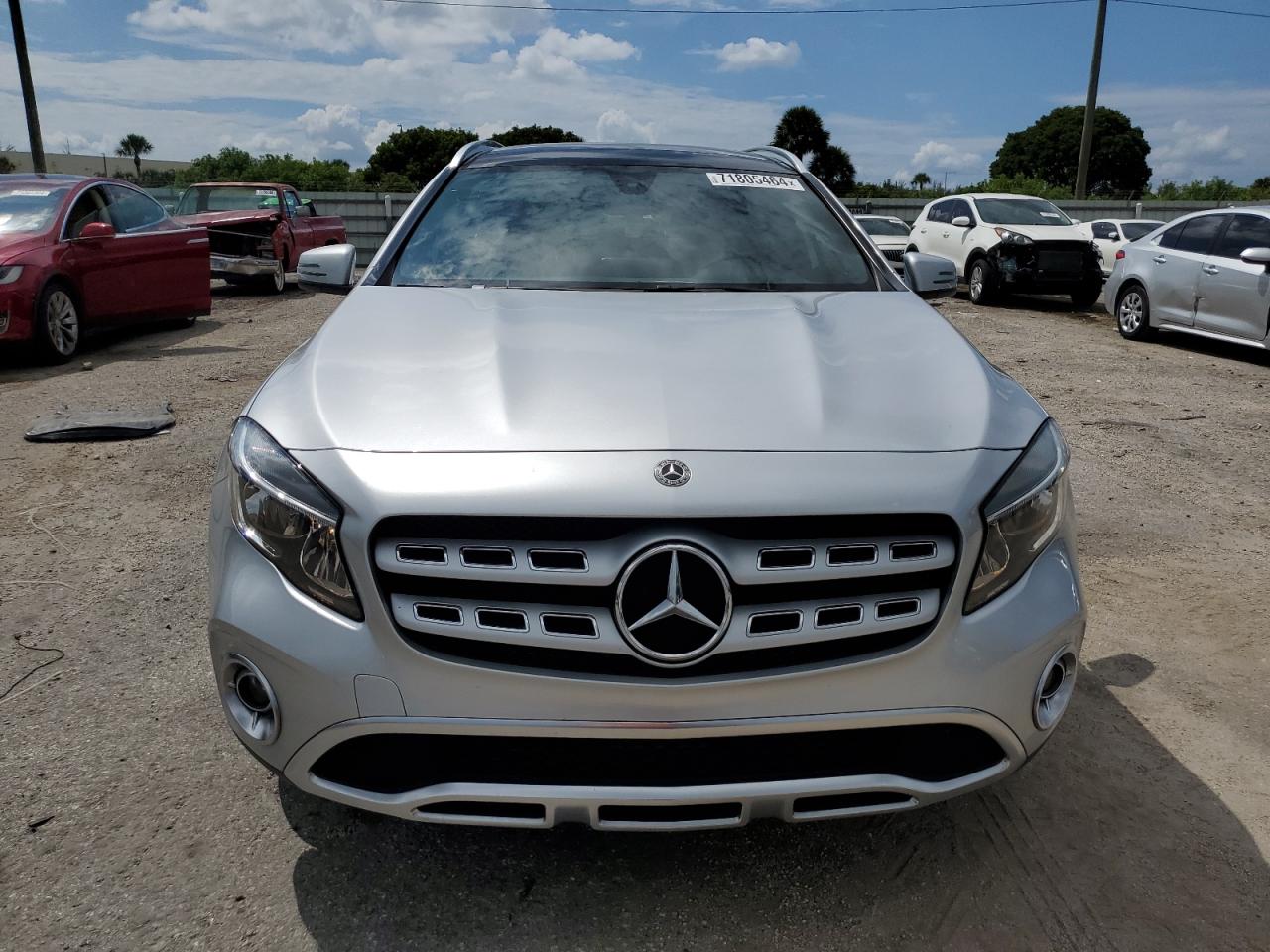Автомобиль MERCEDES-BENZ GLA 250 2020 | GrandCar Автомобиль MERCEDES-BENZ GLA 250 2020 | GrandCar