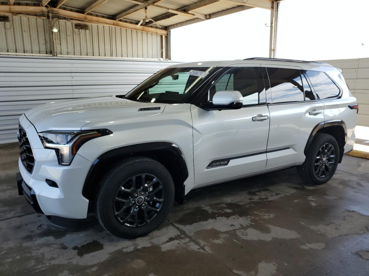 Автомобиль TOYOTA SEQUOIA SR5 2023 | GrandCar