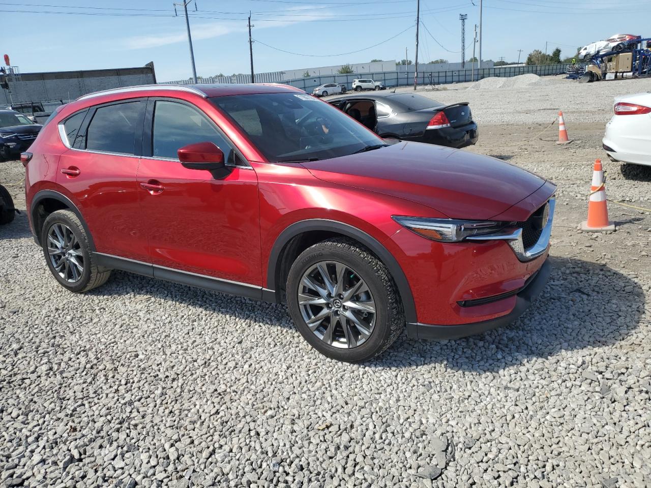 Автомобиль MAZDA CX-5 SIGNATURE 2021 | GrandCar Автомобиль MAZDA CX-5 SIGNATURE 2021 | GrandCar