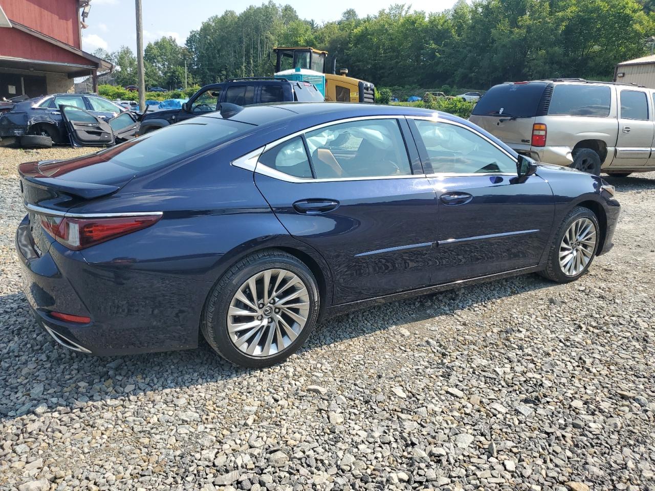 Автомобиль LEXUS ES 350 BASE 2023 | GrandCar Автомобиль LEXUS ES 350 BASE 2023 | GrandCar
