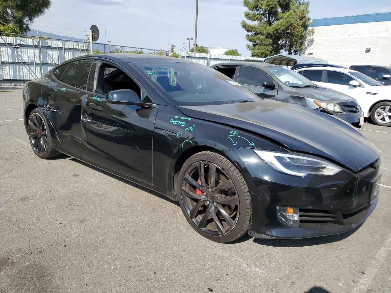 Автомобиль TESLA MODEL S 2018 | GrandCar Автомобиль TESLA MODEL S 2018 | GrandCar