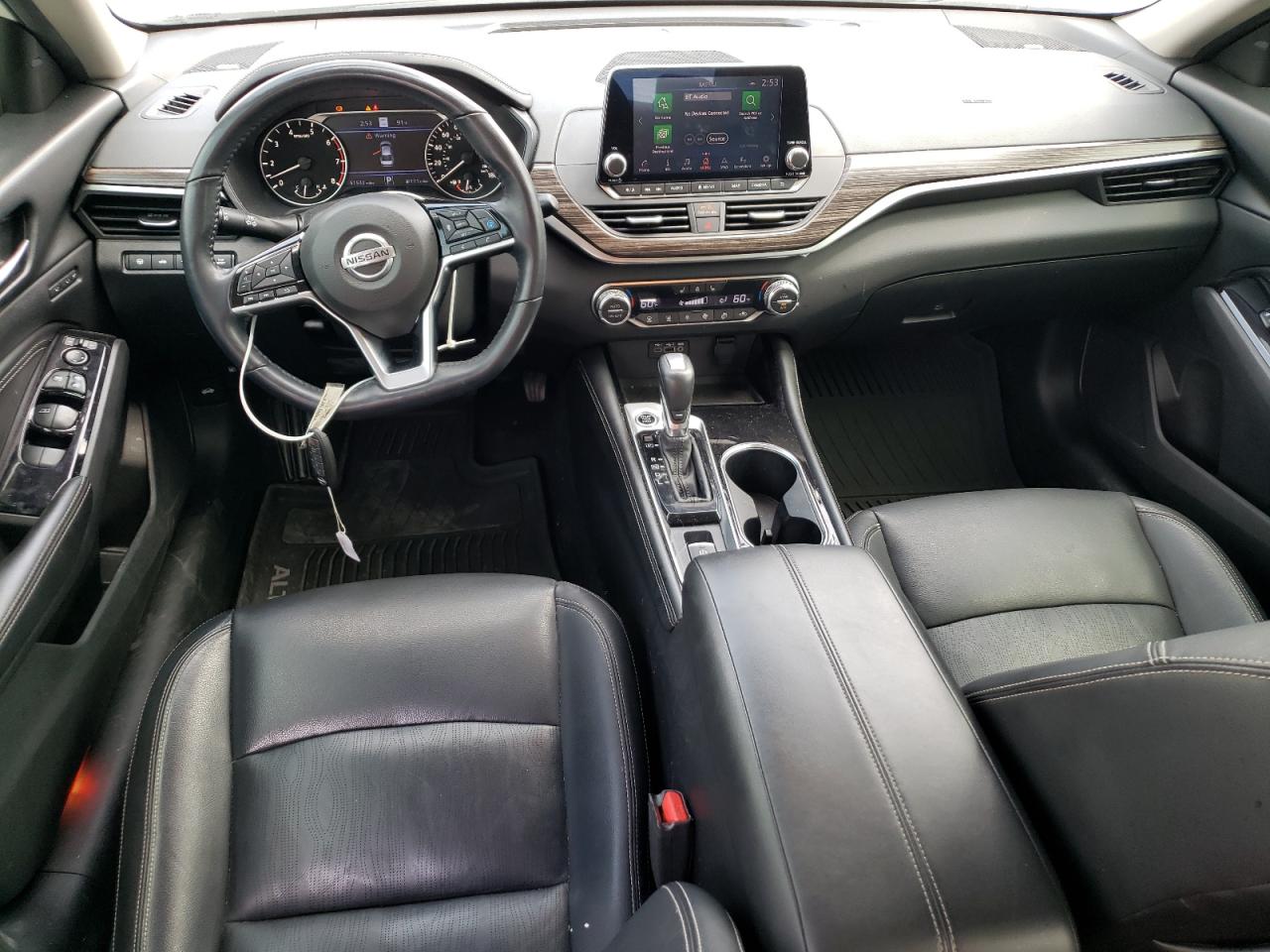 Автомобиль NISSAN ALTIMA PLATINUM 2020 | GrandCar Автомобиль NISSAN ALTIMA PLATINUM 2020 | GrandCar