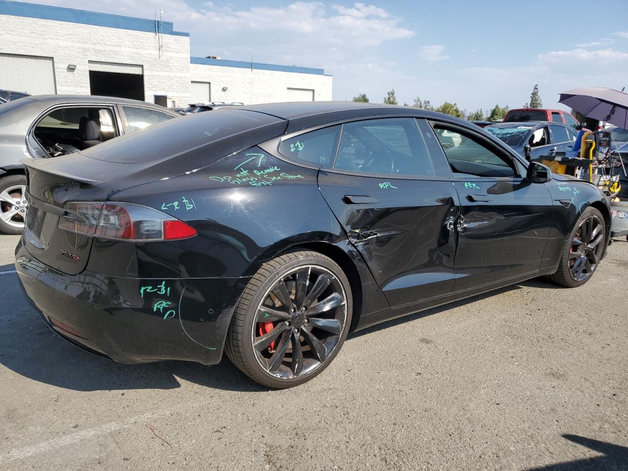 Автомобиль TESLA MODEL S 2018 | GrandCar Автомобиль TESLA MODEL S 2018 | GrandCar
