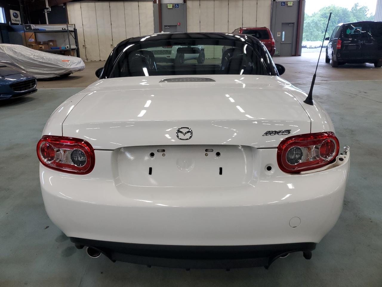 Автомобиль MAZDA MX-5 MIATA CLUB 2014 | GrandCar Автомобиль MAZDA MX-5 MIATA CLUB 2014 | GrandCar