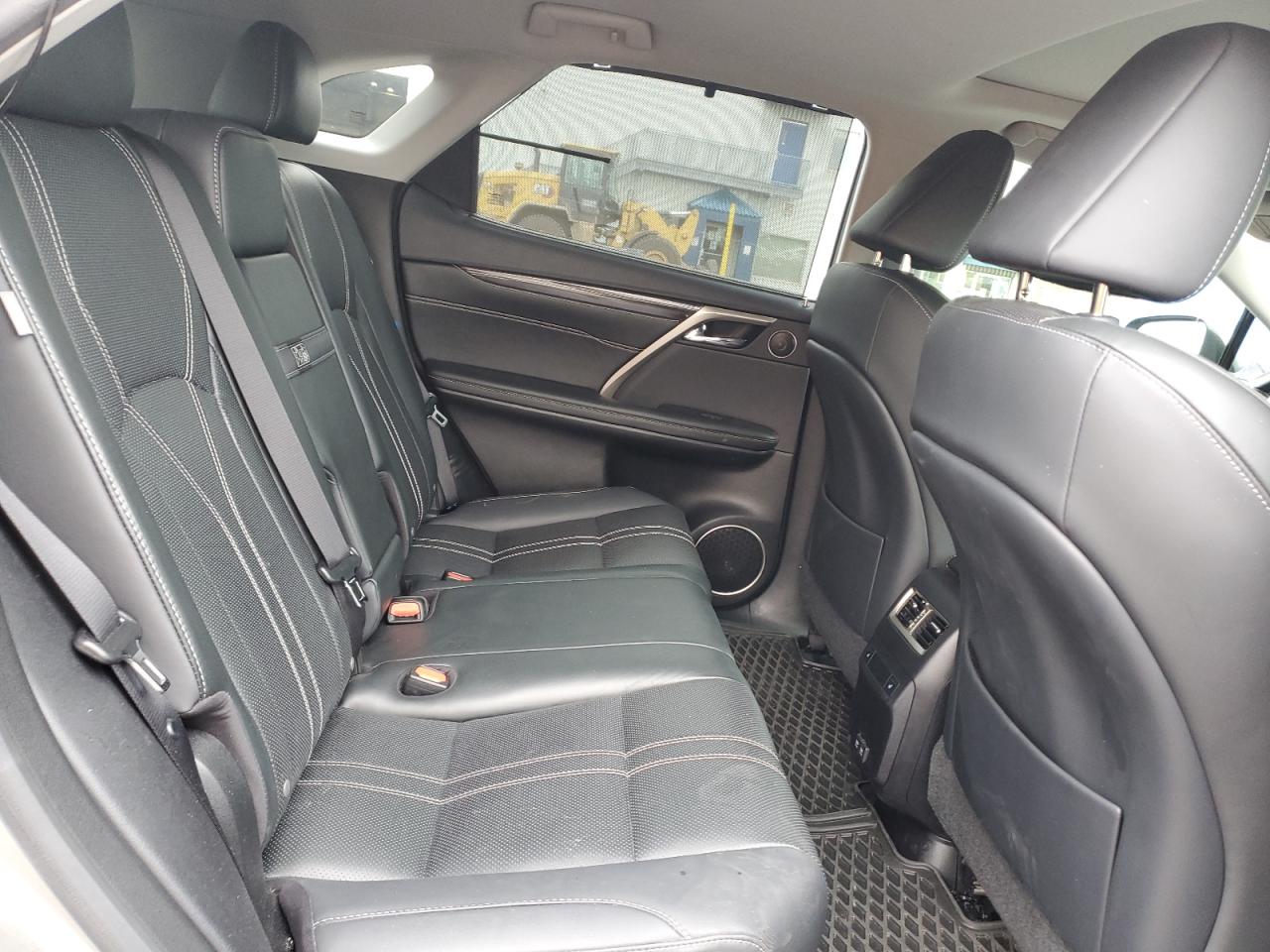 Автомобиль LEXUS RX 350 2022 | GrandCar Автомобиль LEXUS RX 350 2022 | GrandCar