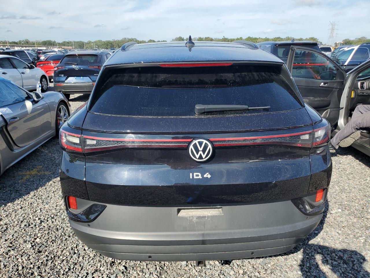 Автомобиль VOLKSWAGEN ID.4 PRO S 2023 | GrandCar Автомобиль VOLKSWAGEN ID.4 PRO S 2023 | GrandCar