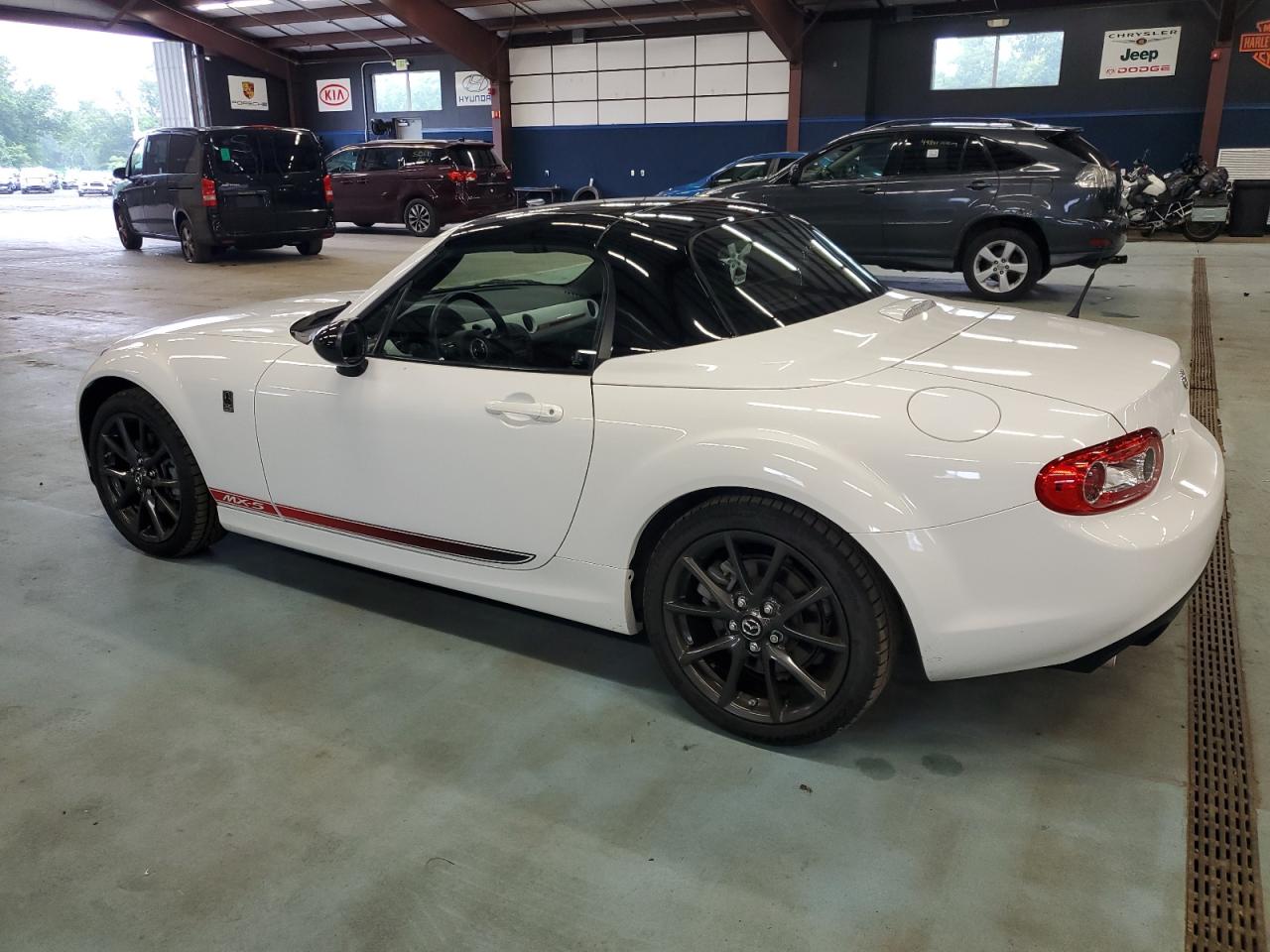 Автомобиль MAZDA MX-5 MIATA CLUB 2014 | GrandCar Автомобиль MAZDA MX-5 MIATA CLUB 2014 | GrandCar