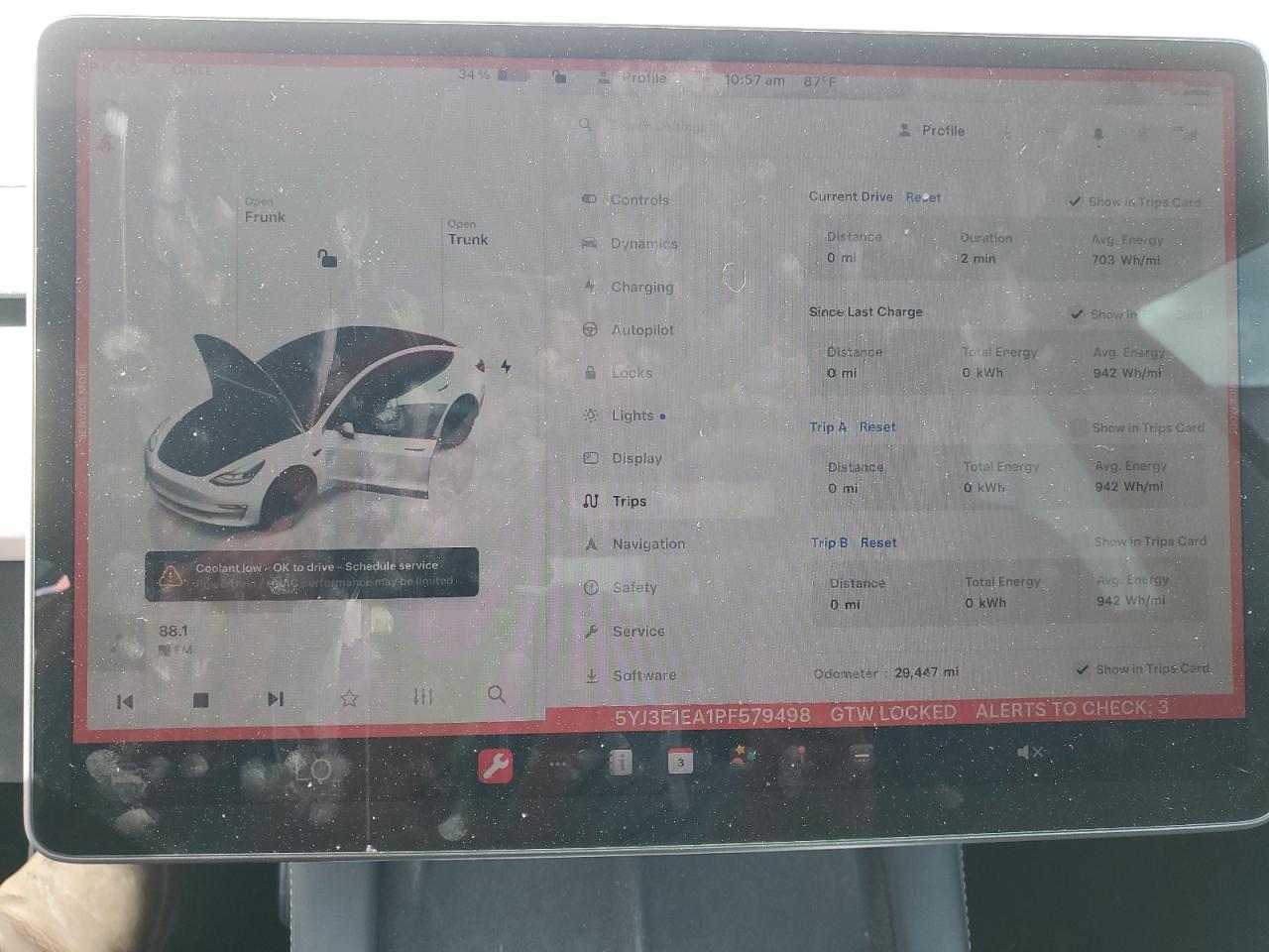 Автомобіль TESLA MODEL 3 2023 | GrandCar Автомобіль TESLA MODEL 3 2023 | GrandCar