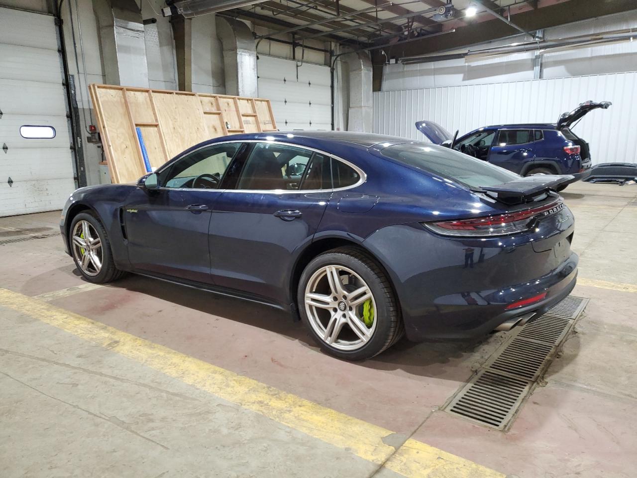 Автомобіль PORSCHE PANAMERA 4S E-HYBRID 2023 | GrandCar Автомобіль PORSCHE PANAMERA 4S E-HYBRID 2023 | GrandCar
