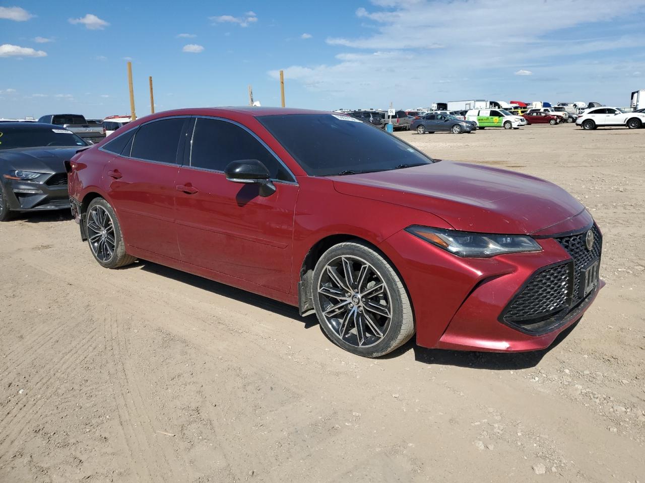 Автомобиль TOYOTA AVALON XLE 2019 | GrandCar