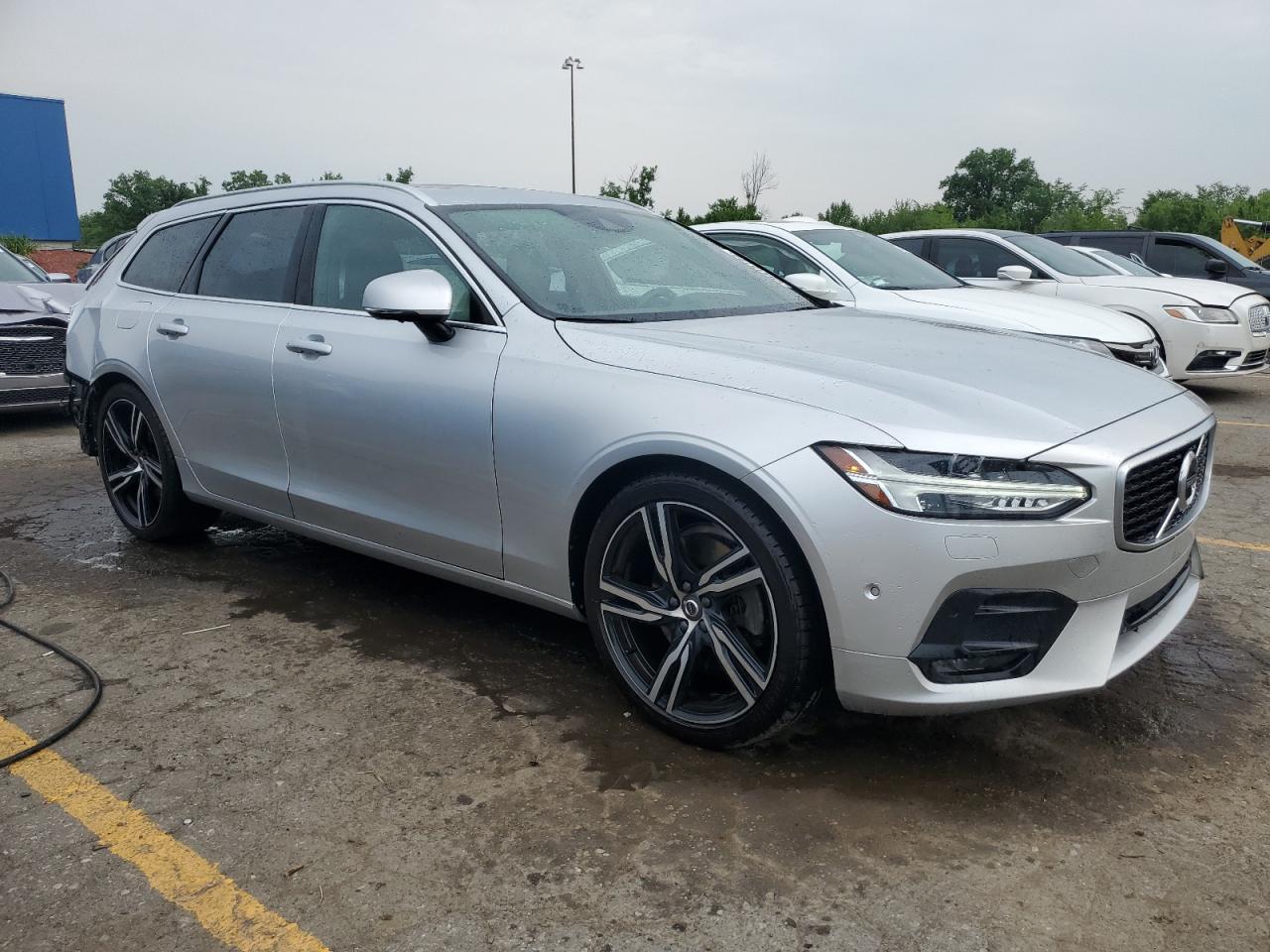 Автомобиль VOLVO V90 T6 R-DESIGN 2018 | GrandCar Автомобиль VOLVO V90 T6 R-DESIGN 2018 | GrandCar