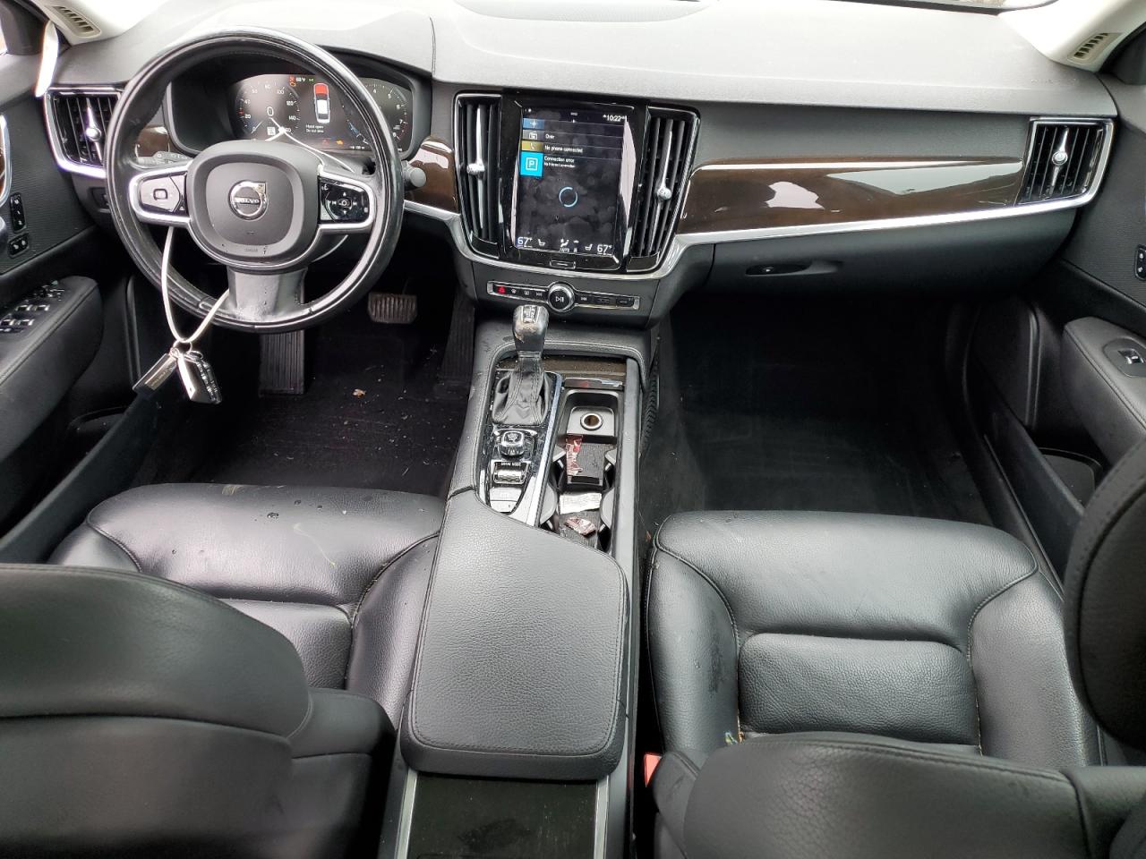 Автомобиль VOLVO S90 T5 MOMENTUM 2018 | GrandCar Автомобиль VOLVO S90 T5 MOMENTUM 2018 | GrandCar