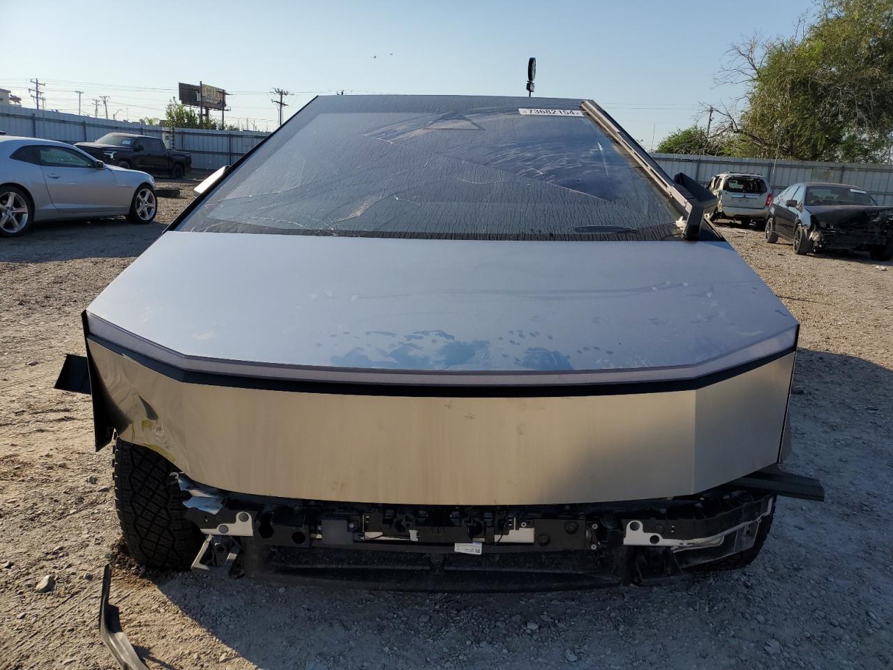 Автомобиль TESLA CYBERTRUCK 2024 | GrandCar Автомобиль TESLA CYBERTRUCK 2024 | GrandCar