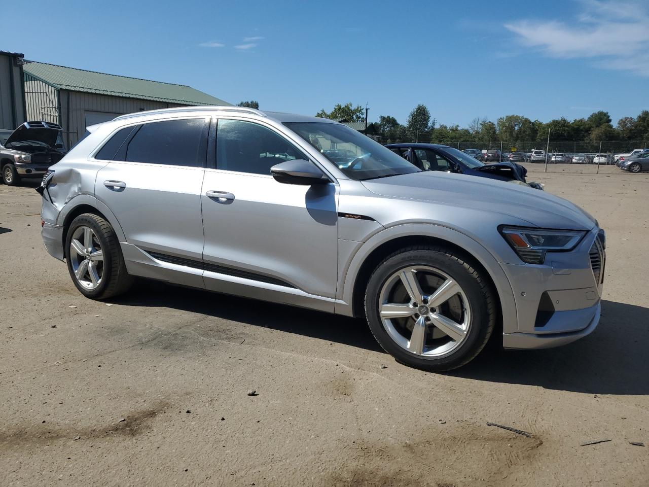 Автомобіль AUDI E-TRON PREMIUM PLUS 2019 | GrandCar Автомобіль AUDI E-TRON PREMIUM PLUS 2019 | GrandCar