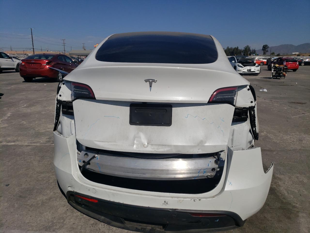 Автомобіль TESLA MODEL Y 2023 | GrandCar Автомобіль TESLA MODEL Y 2023 | GrandCar