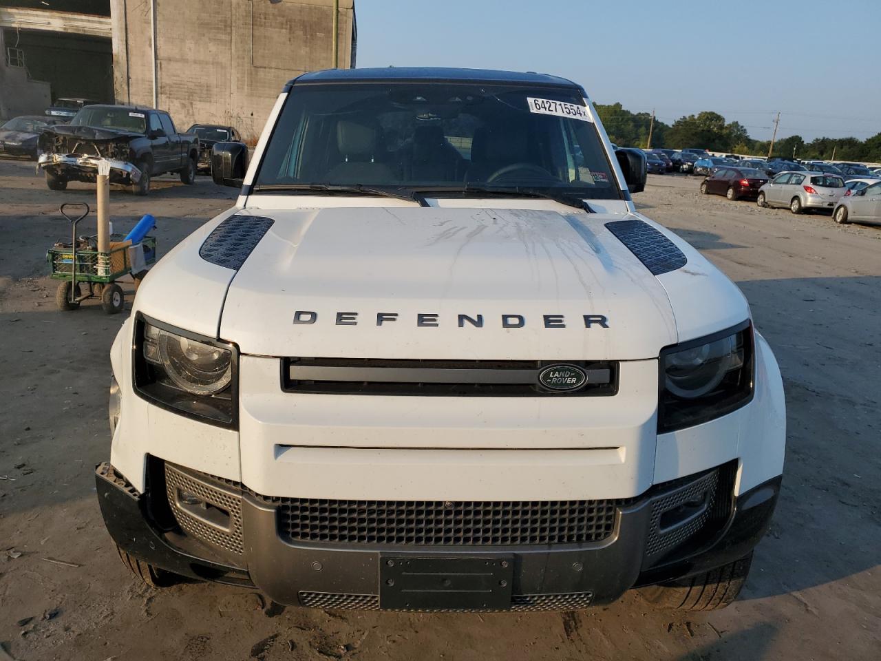 Автомобиль LAND ROVER DEFENDER 110 X-DYNAMIC SE 2024 | GrandCar Автомобиль LAND ROVER DEFENDER 110 X-DYNAMIC SE 2024 | GrandCar