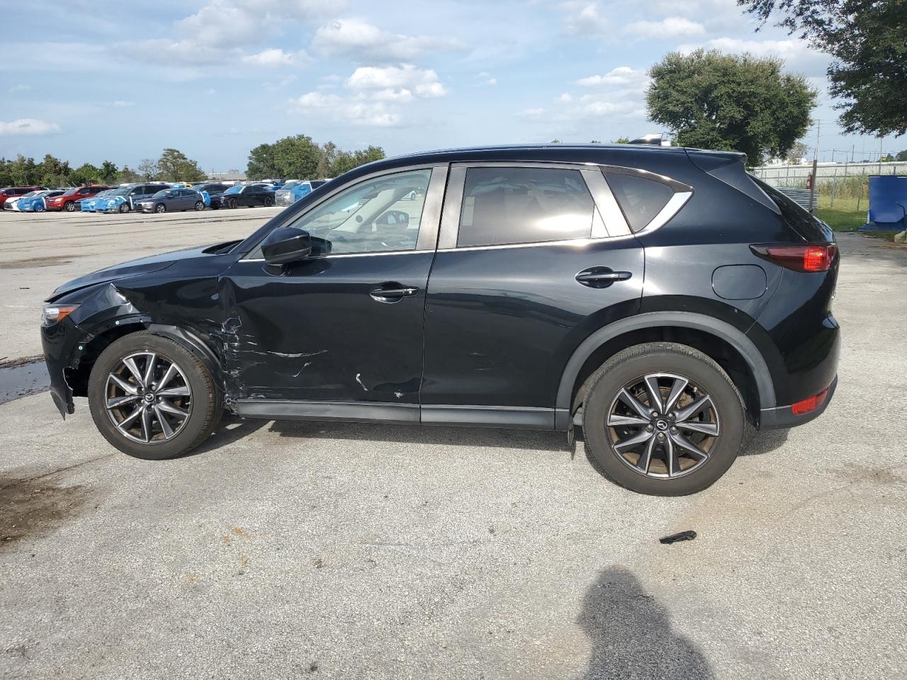 Автомобиль MAZDA CX-5 TOURING 2018 | GrandCar Автомобиль MAZDA CX-5 TOURING 2018 | GrandCar