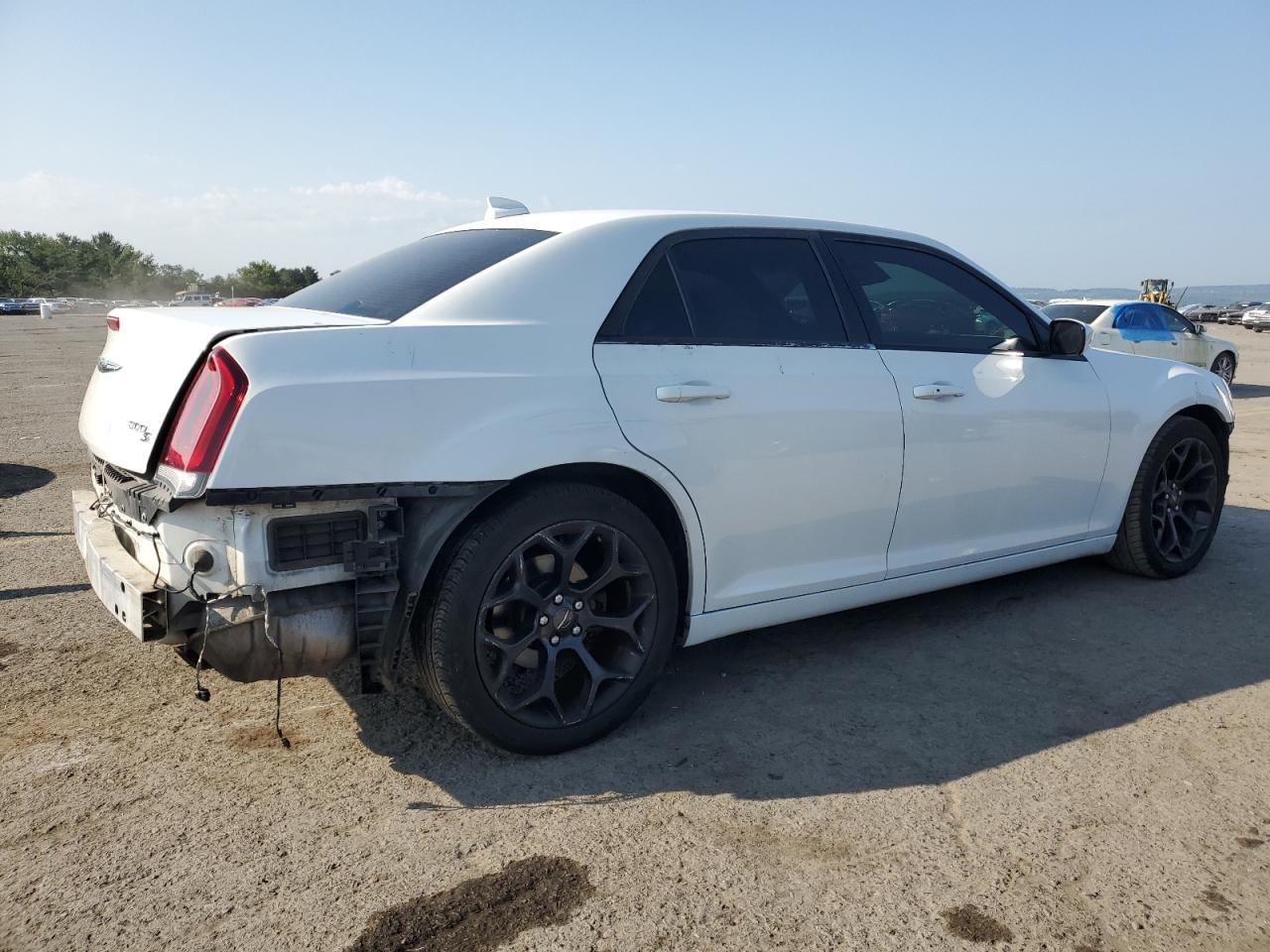 Автомобиль CHRYSLER 300 S 2019 | GrandCar Автомобиль CHRYSLER 300 S 2019 | GrandCar