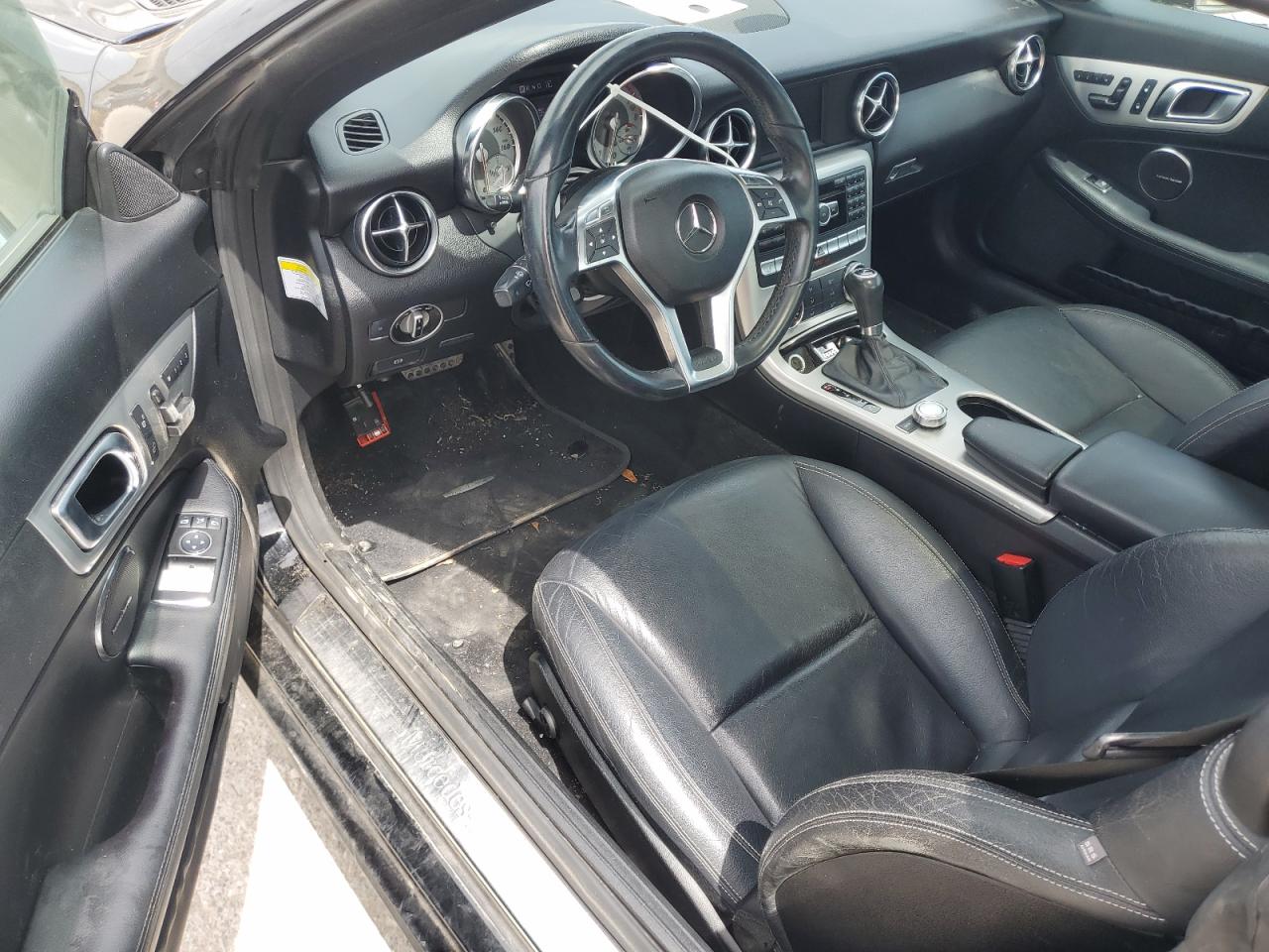 Автомобиль MERCEDES-BENZ SLK 350 2012 | GrandCar Автомобиль MERCEDES-BENZ SLK 350 2012 | GrandCar