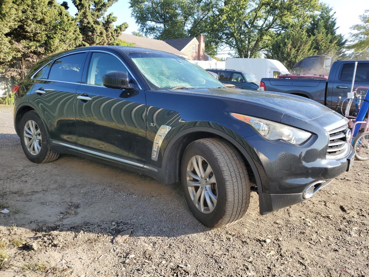 Автомобиль INFINITI QX70 2016 | GrandCar