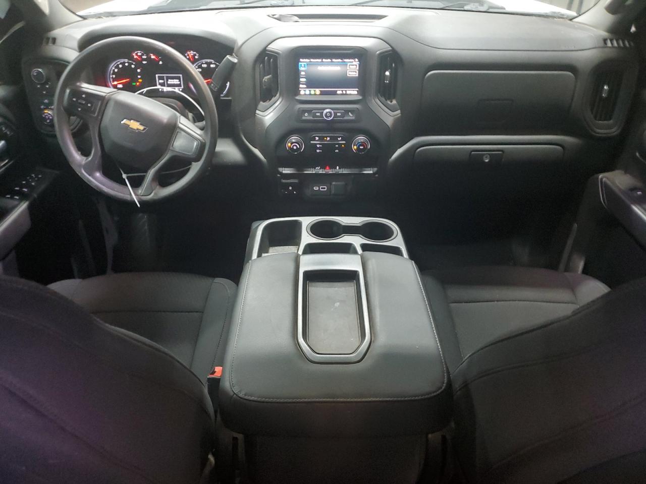 Автомобиль CHEVROLET SILVERADO K2500 CUSTOM 2021 | GrandCar Автомобиль CHEVROLET SILVERADO K2500 CUSTOM 2021 | GrandCar