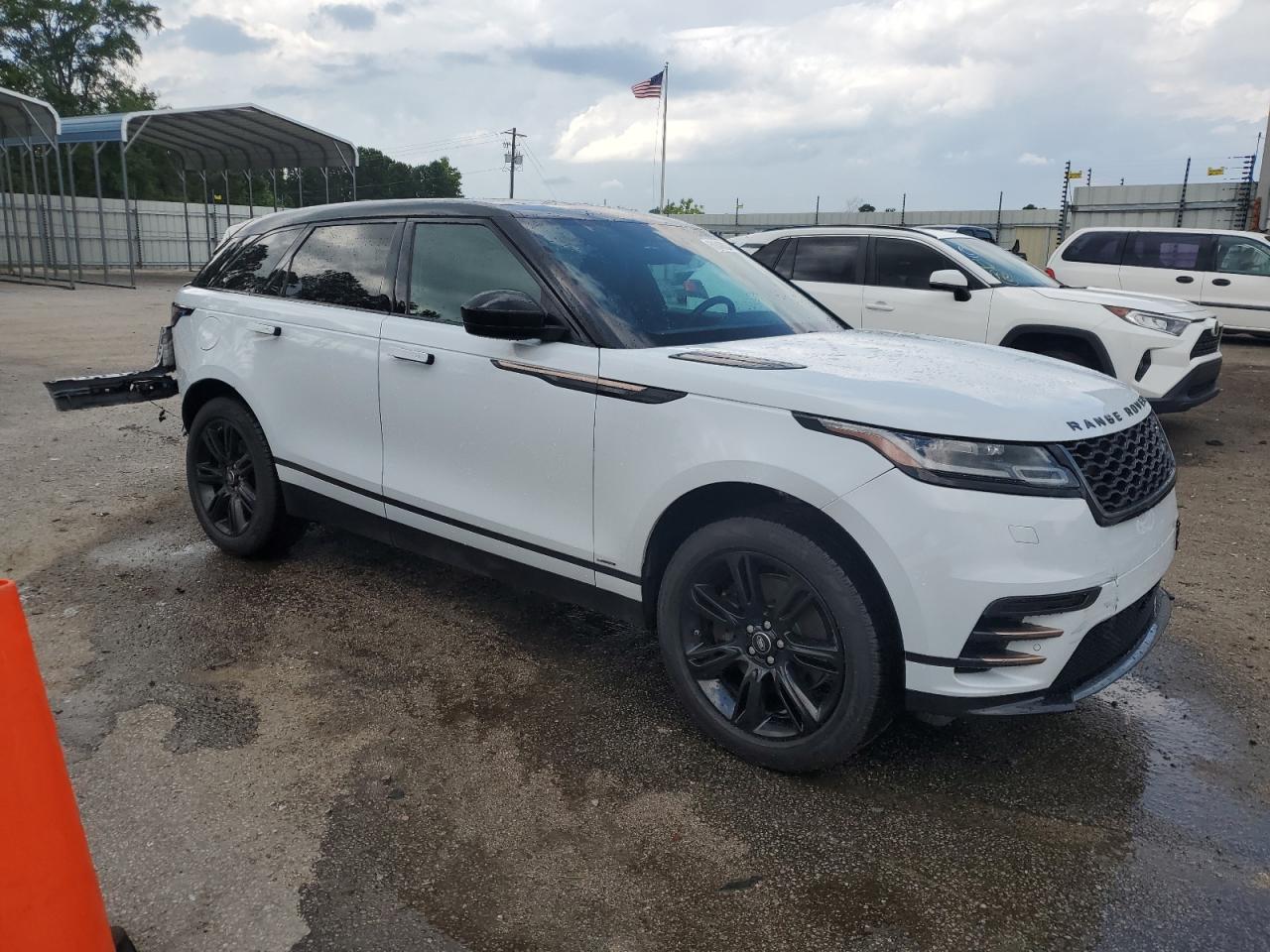 Автомобиль LAND ROVER RANGE ROVER VELAR R-DYNAMIC S 2020 | GrandCar Автомобиль LAND ROVER RANGE ROVER VELAR R-DYNAMIC S 2020 | GrandCar