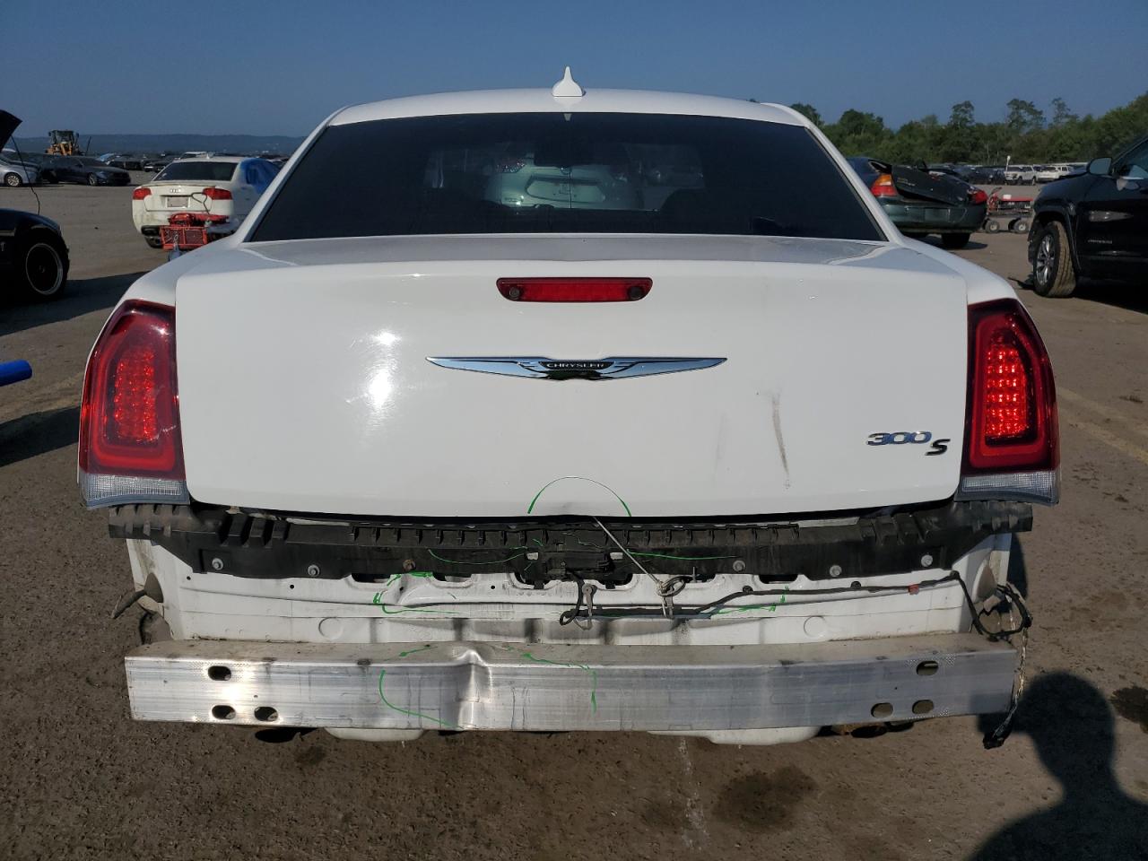 Автомобиль CHRYSLER 300 S 2019 | GrandCar Автомобиль CHRYSLER 300 S 2019 | GrandCar