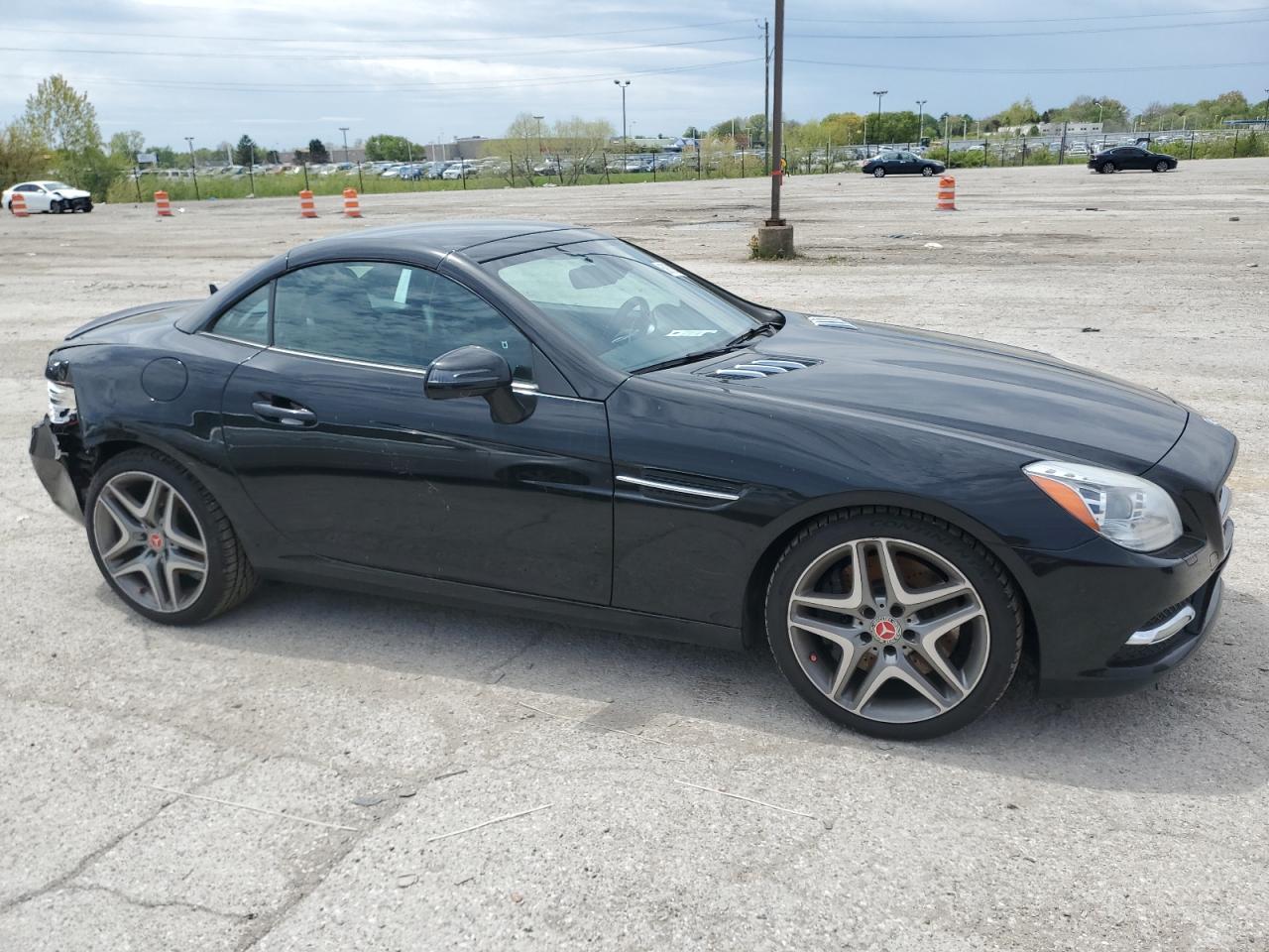 Автомобиль MERCEDES-BENZ SLK 350 2012 | GrandCar Автомобиль MERCEDES-BENZ SLK 350 2012 | GrandCar