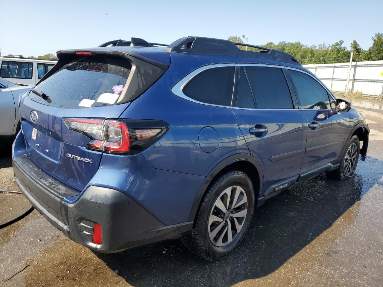 Автомобиль SUBARU OUTBACK PREMIUM 2021 | GrandCar Автомобиль SUBARU OUTBACK PREMIUM 2021 | GrandCar