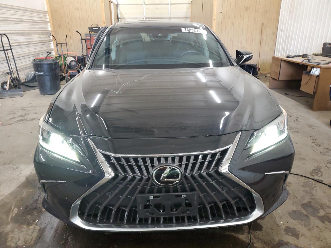 Автомобіль LEXUS ES 350 BASE 2024 | GrandCar Автомобіль LEXUS ES 350 BASE 2024 | GrandCar