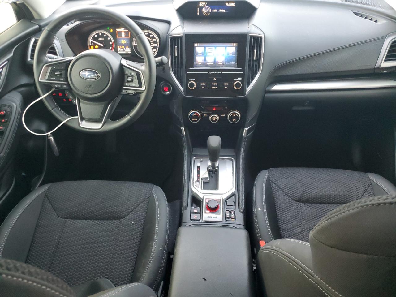 Автомобіль SUBARU FORESTER PREMIUM 2024 | GrandCar Автомобіль SUBARU FORESTER PREMIUM 2024 | GrandCar
