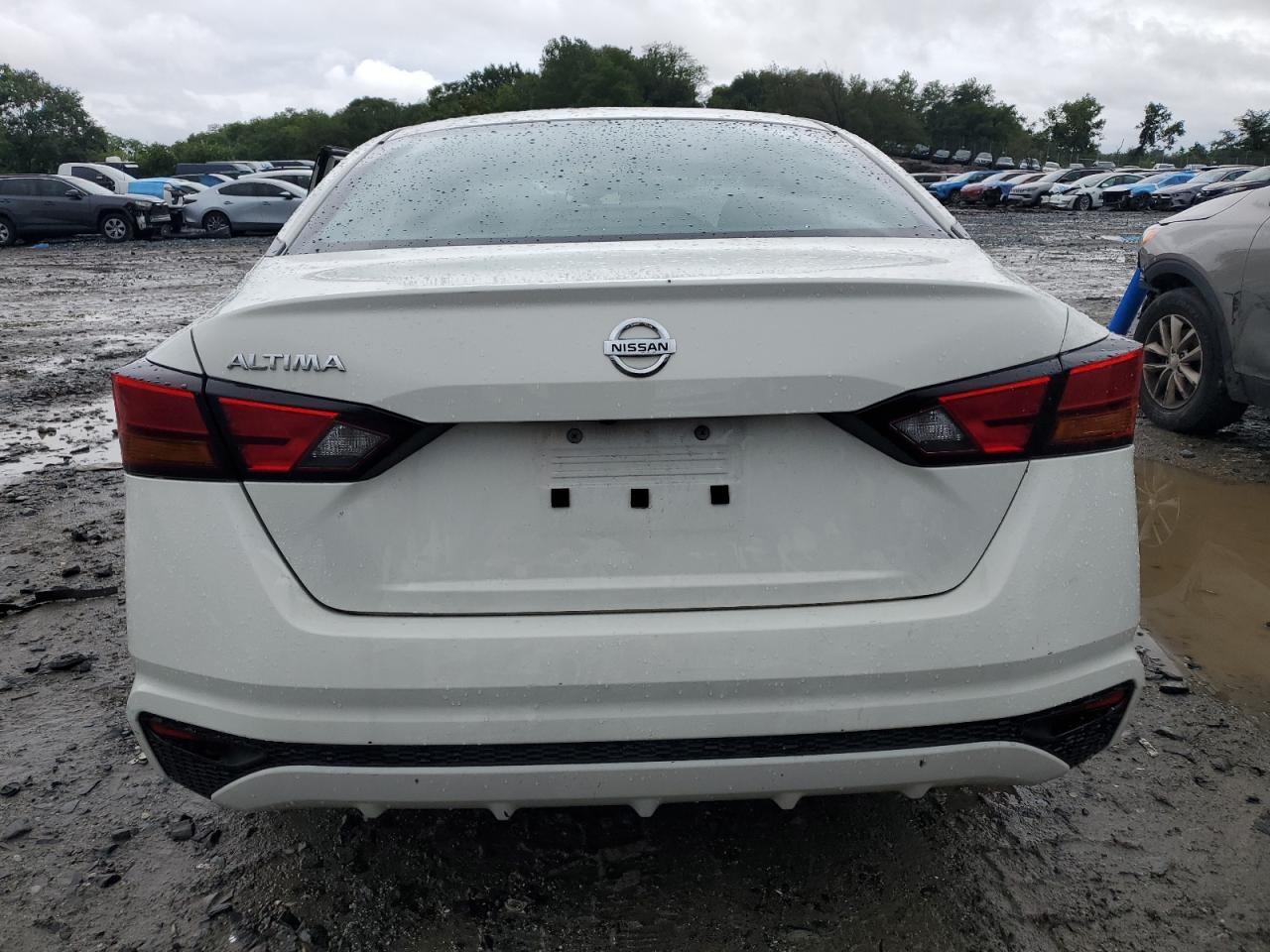 Автомобиль NISSAN ALTIMA S 2022 | GrandCar Автомобиль NISSAN ALTIMA S 2022 | GrandCar