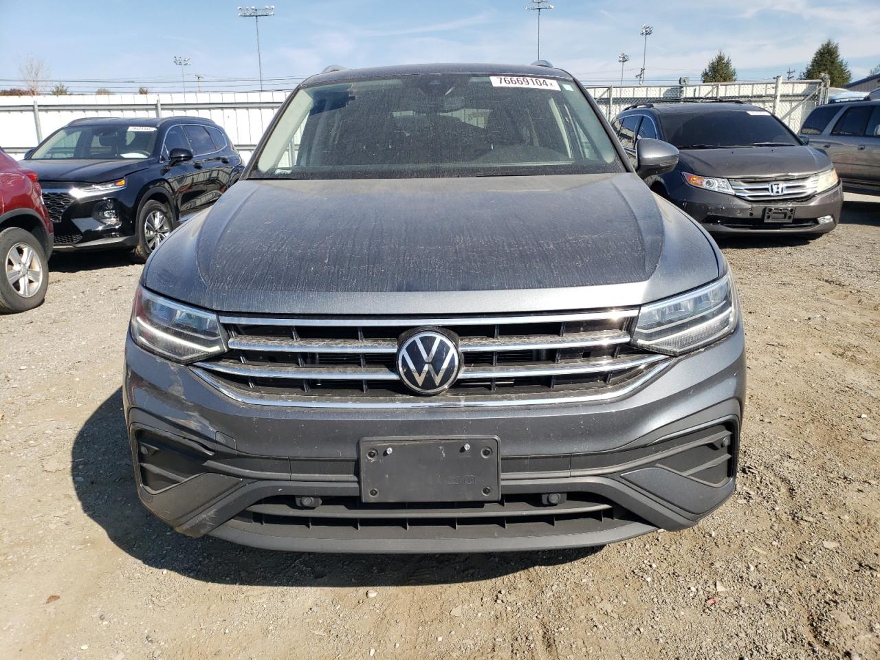 Автомобіль VOLKSWAGEN TIGUAN SE 2022 | GrandCar Автомобіль VOLKSWAGEN TIGUAN SE 2022 | GrandCar