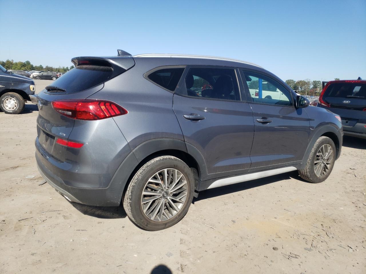 Автомобиль HYUNDAI TUCSON LIMITED 2019 | GrandCar Автомобиль HYUNDAI TUCSON LIMITED 2019 | GrandCar