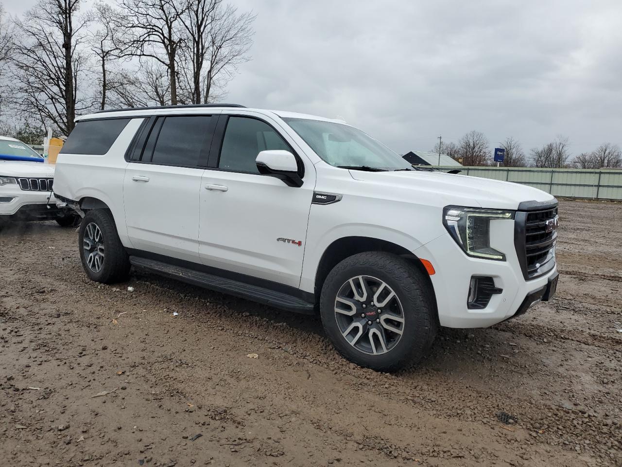 Автомобіль GMC YUKON XL K1500 AT4 2024 | GrandCar Автомобіль GMC YUKON XL K1500 AT4 2024 | GrandCar