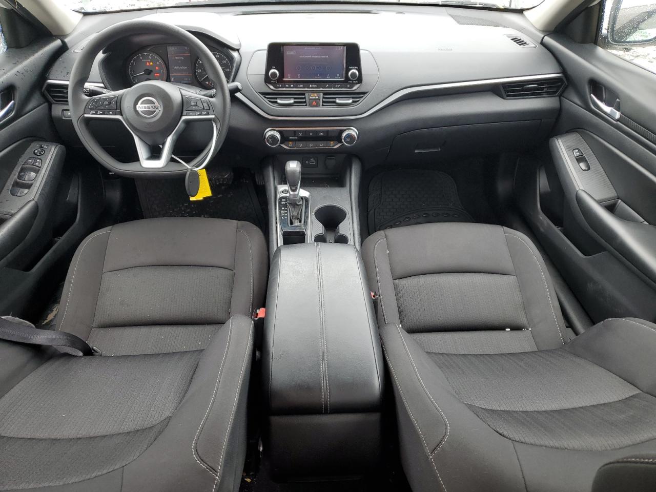 Автомобиль NISSAN ALTIMA S 2022 | GrandCar Автомобиль NISSAN ALTIMA S 2022 | GrandCar