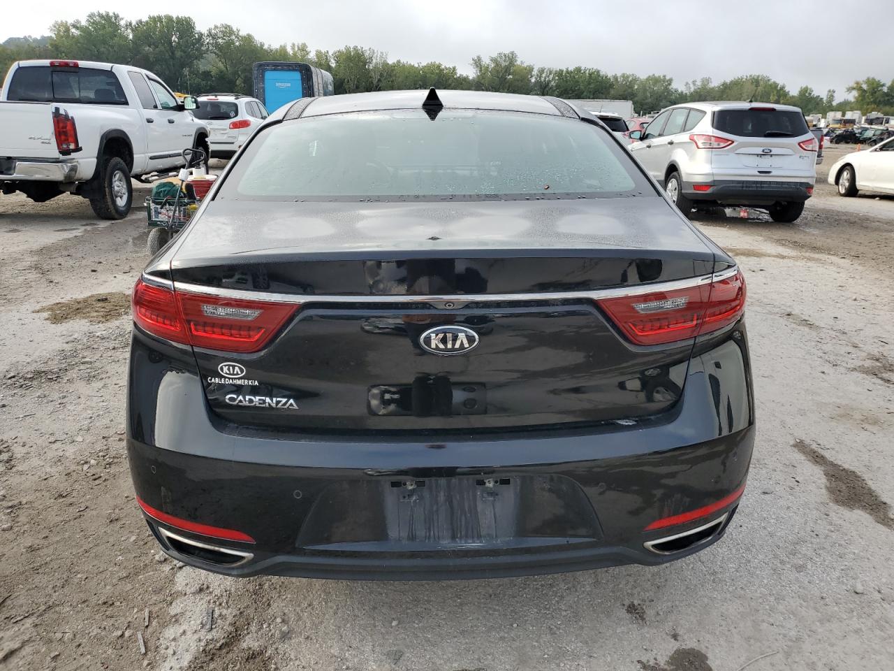 Автомобиль KIA CADENZA LUXURY 2019 | GrandCar Автомобиль KIA CADENZA LUXURY 2019 | GrandCar