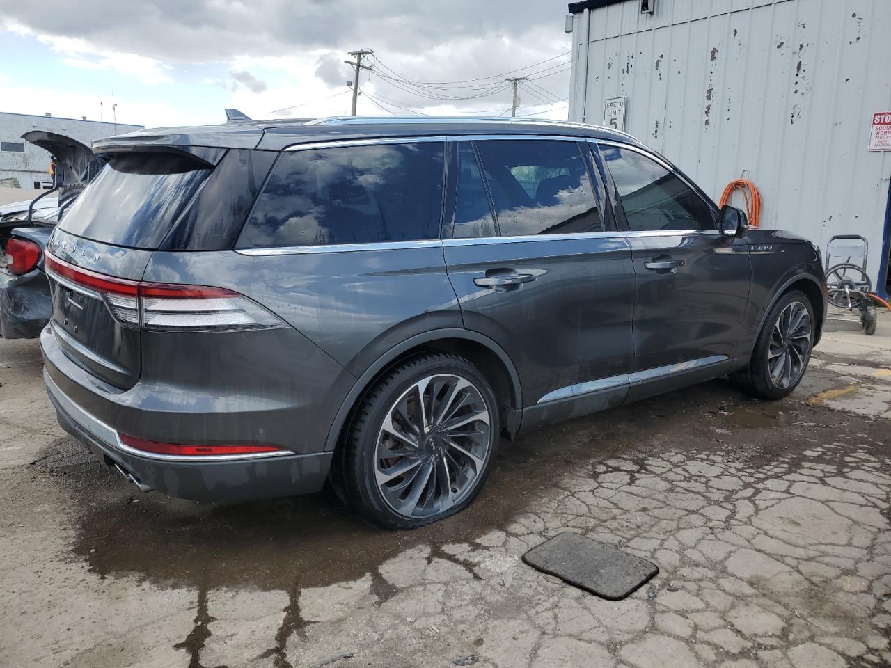 Автомобіль LINCOLN AVIATOR RESERVE 2020 | GrandCar Автомобіль LINCOLN AVIATOR RESERVE 2020 | GrandCar