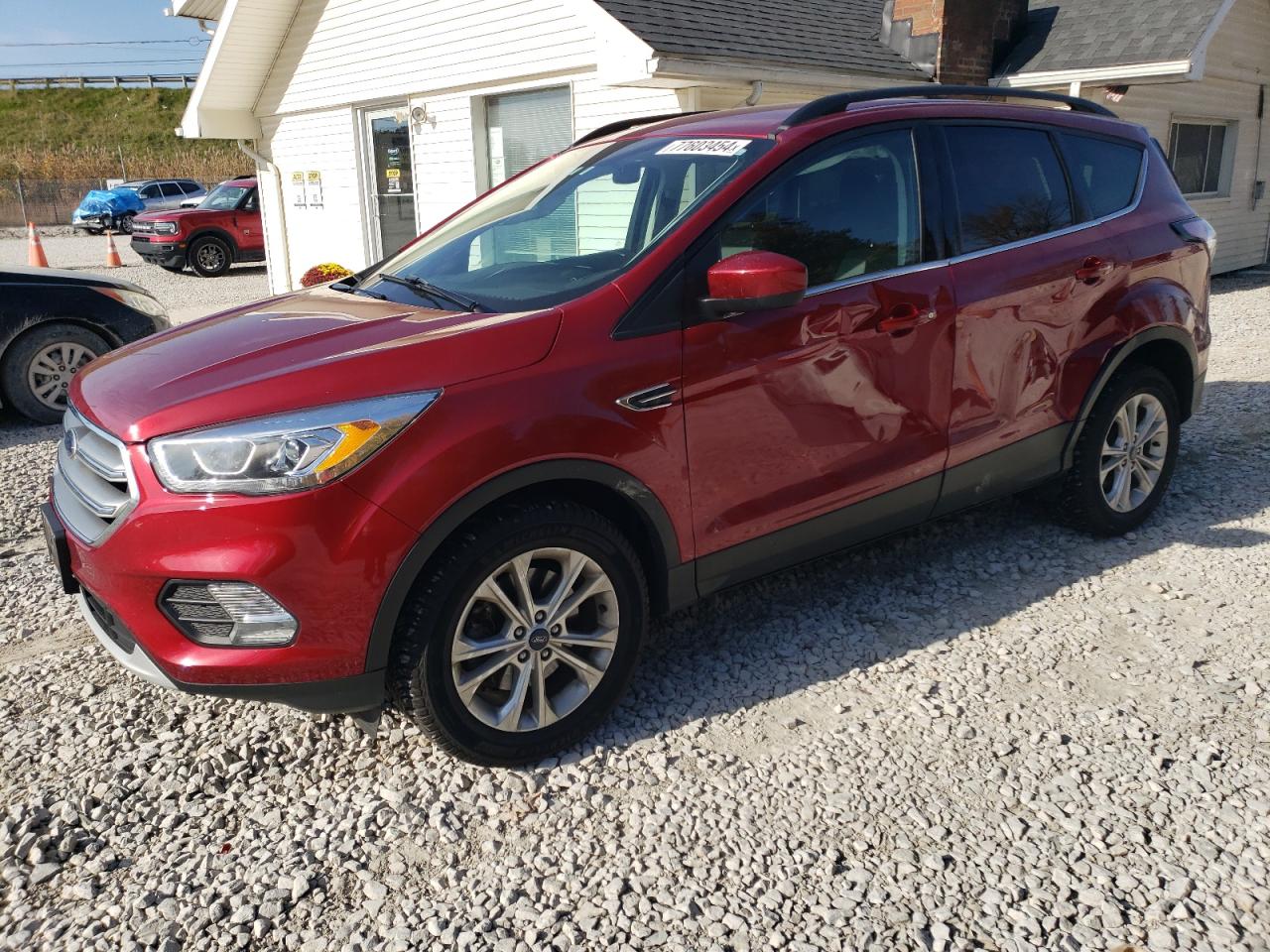 Автомобиль FORD ESCAPE SE 2017 | GrandCar Автомобиль FORD ESCAPE SE 2017 | GrandCar