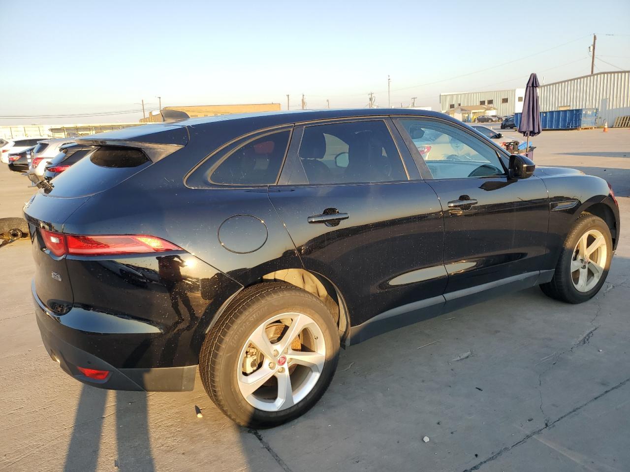 Автомобиль JAGUAR F-PACE PREMIUM 2020 | GrandCar Автомобиль JAGUAR F-PACE PREMIUM 2020 | GrandCar