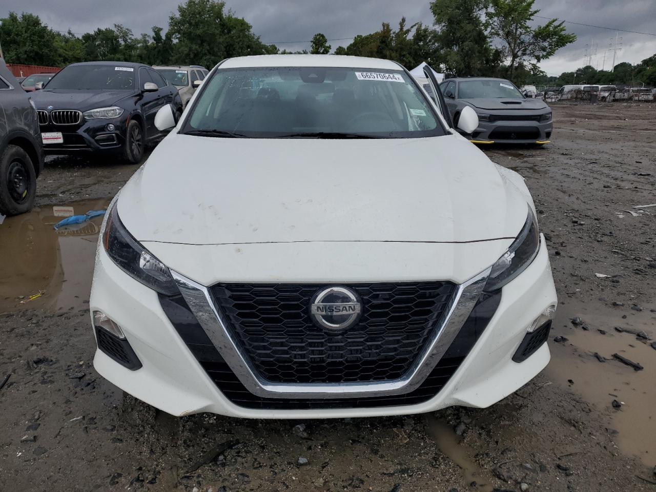 Автомобиль NISSAN ALTIMA S 2022 | GrandCar Автомобиль NISSAN ALTIMA S 2022 | GrandCar