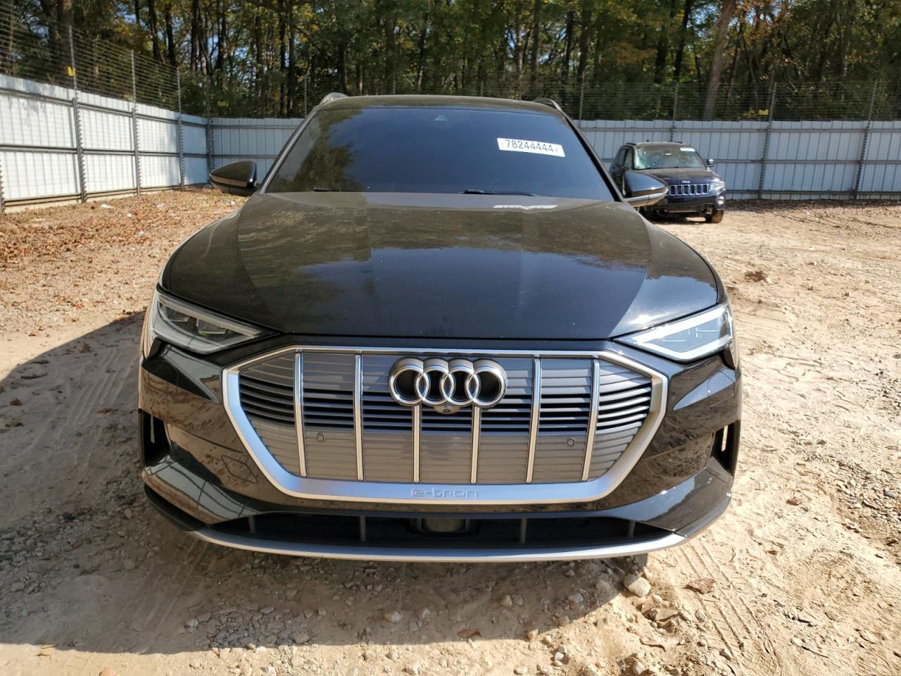 Автомобіль AUDI E-TRON PRESTIGE 2019 | GrandCar Автомобіль AUDI E-TRON PRESTIGE 2019 | GrandCar